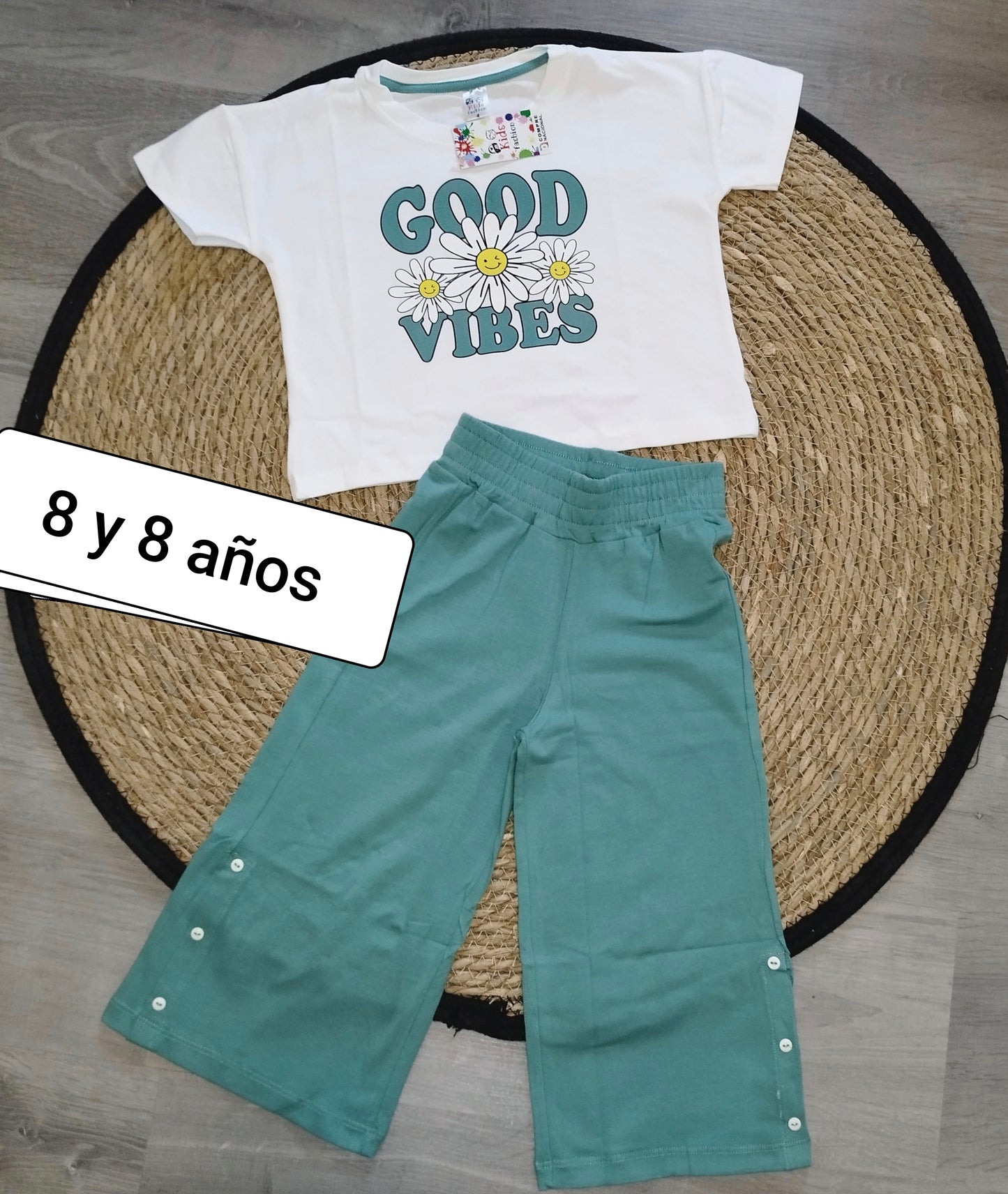 Conjunto niña Good Vibes