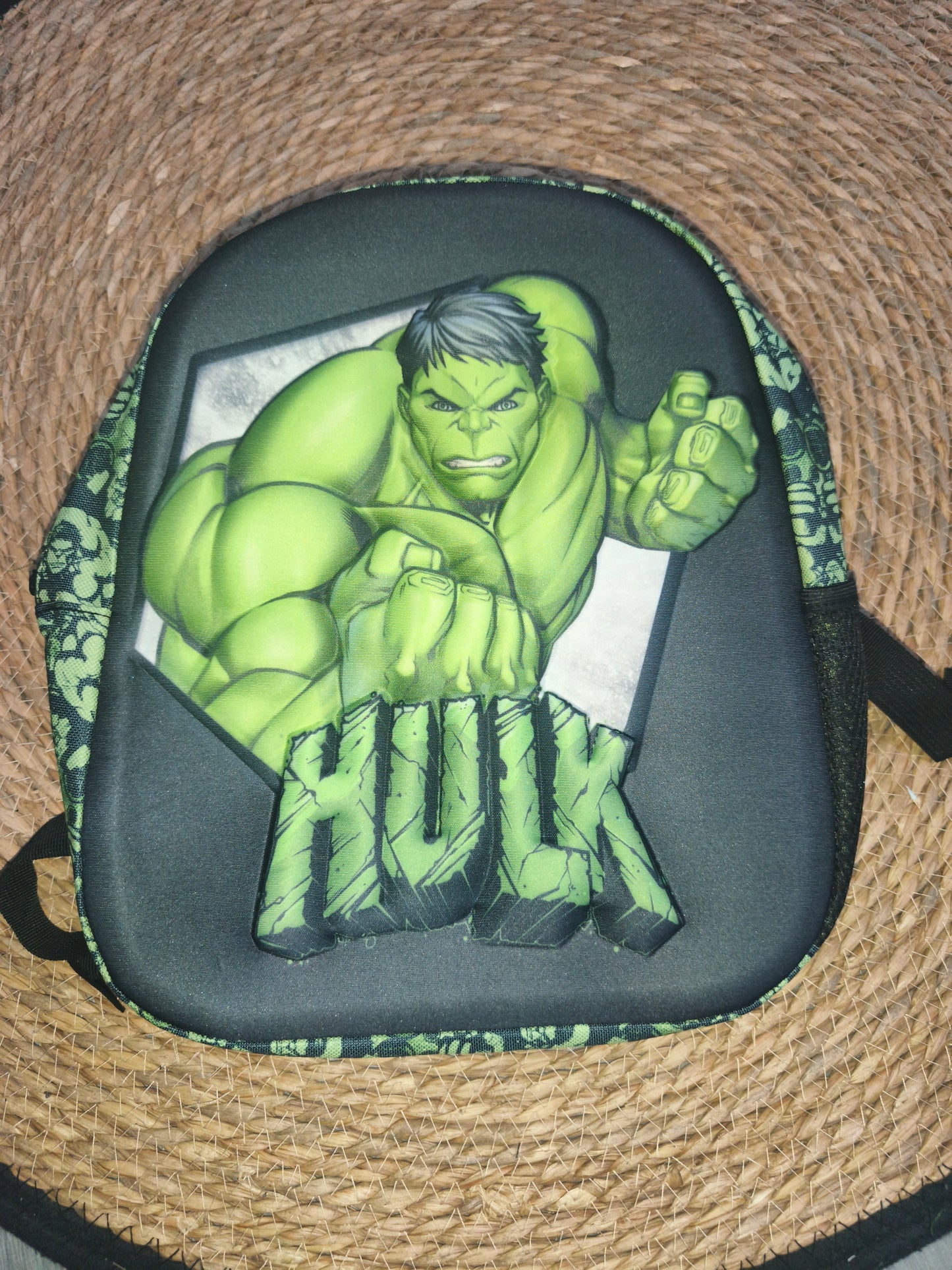 Mochila infantil Hulk Marvel 3D 33cm