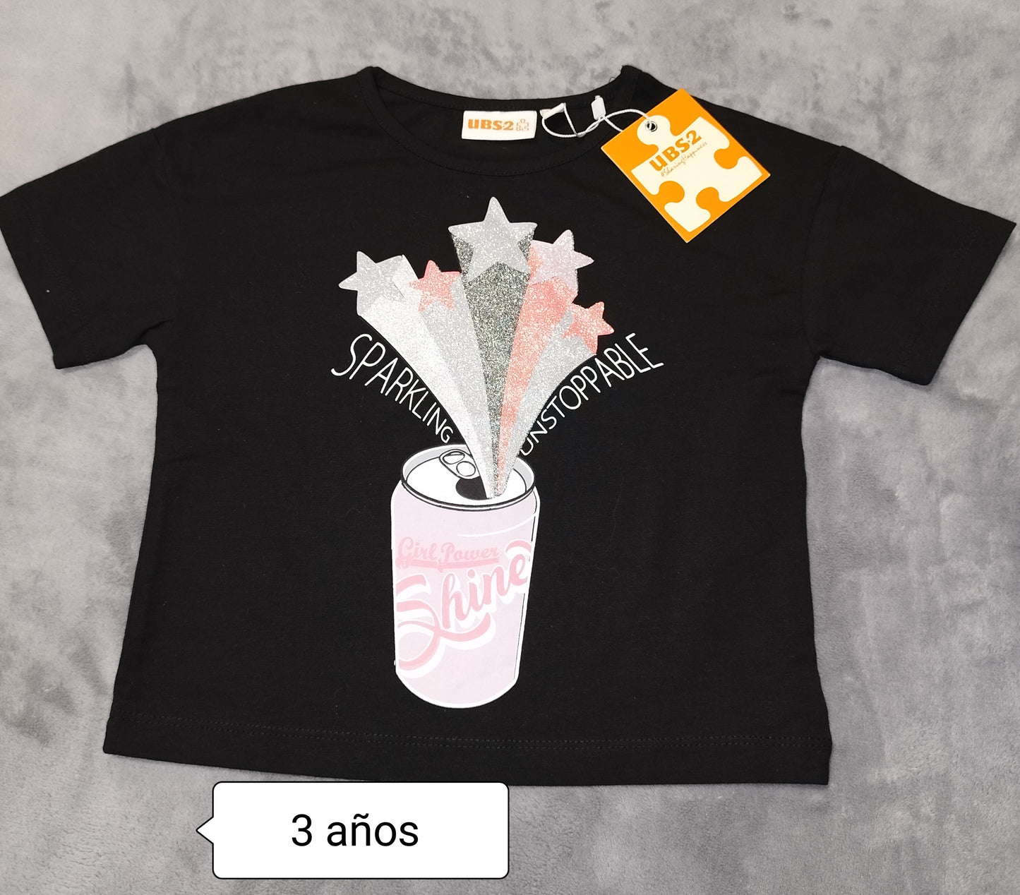 Camiseta niña negra brillante