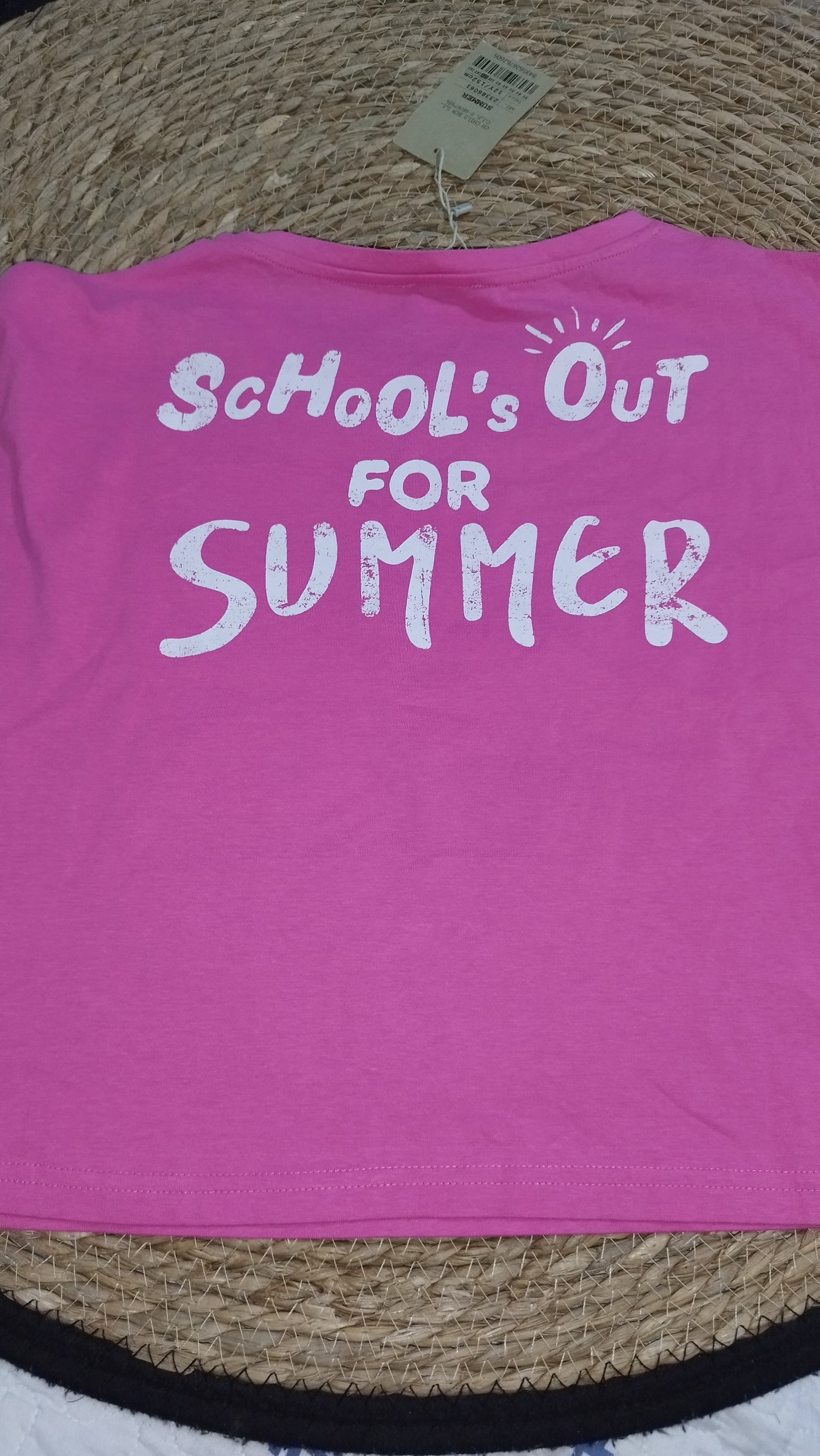 Camiseta niña rosa School’s Out verano